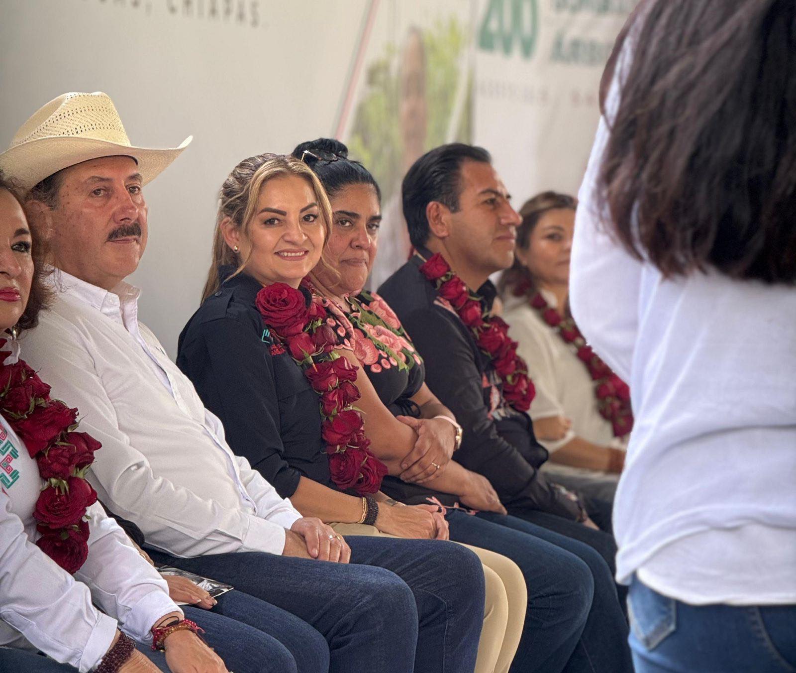 Titular de SEMUIGEN asiste al arranque de la campaña de reforestación " Mujeres Sembrando Futuro"