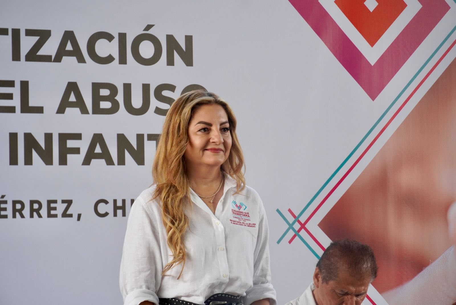 Asiste Titular de SEMUIGEN  a la Jornada de Concientización sobre Gravedad del Abuso y el Maltrato Infantil