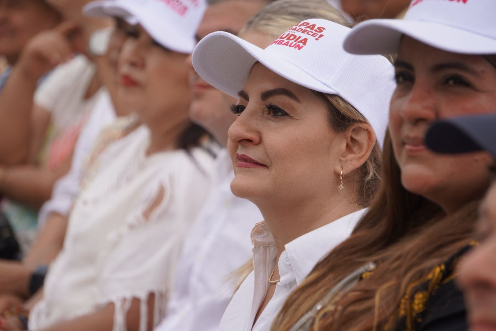 Titular de SEMUIGEN acompaña a la Presidenta de México, Claudia Sheinbaum a la presentación de su Primer Informe 