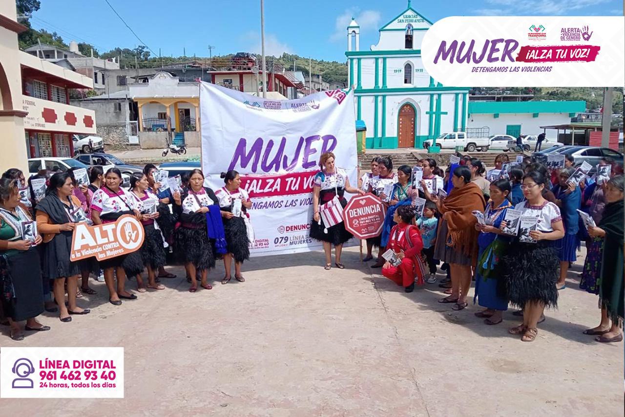 SEMUIGEN visita el municipio de Rincón Chamula, con la campaña "Mujer, ¡alza tu voz! Detengamos las violencias. 