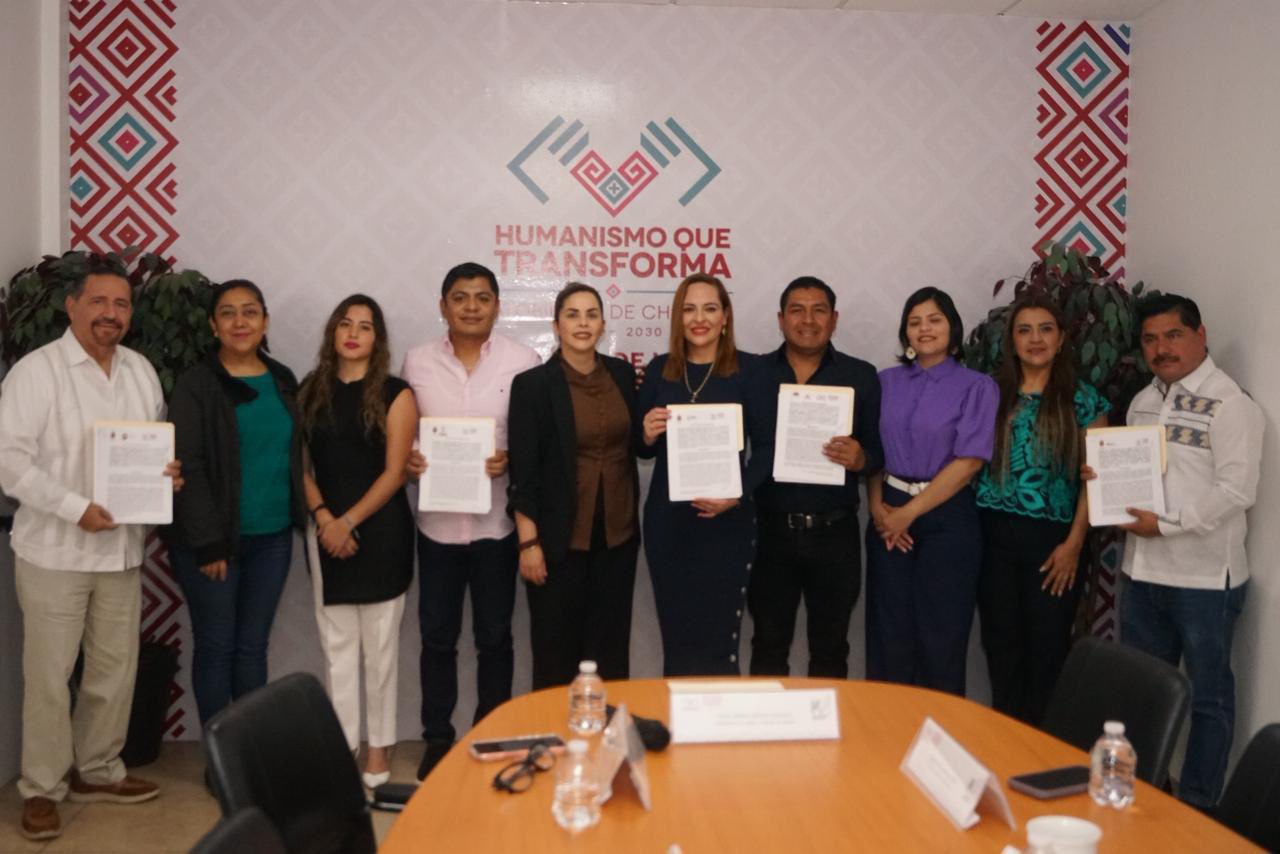 Suscripción de convenio de colaboración para la implementación del Programa de Atención Integral “Reina Roja”, enfocado en brindar acompañamiento y atención a mujeres, niñas y adolescentes en situación de violencia.