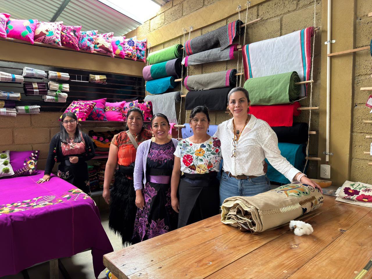 Visita al Centro de Interpretación Textil NICH (CITeN), en Zinacantán.
